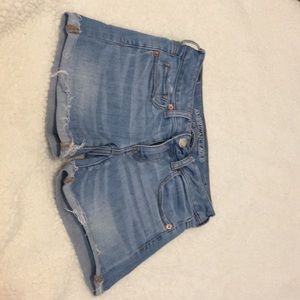 Jean American Eagle shorts